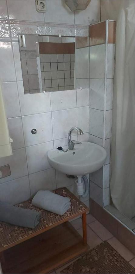 Visszavar-Lak Privat Berlemeny Bytom Extérieur photo